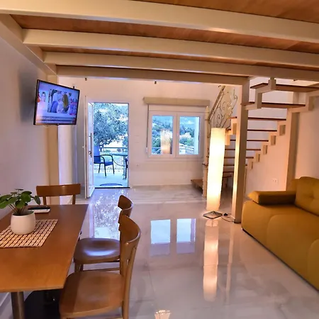 Vakantiehuis Thea & Loft *