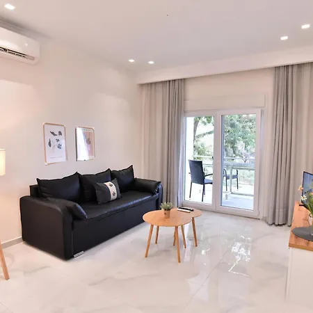 Thea & Loft Holiday home *